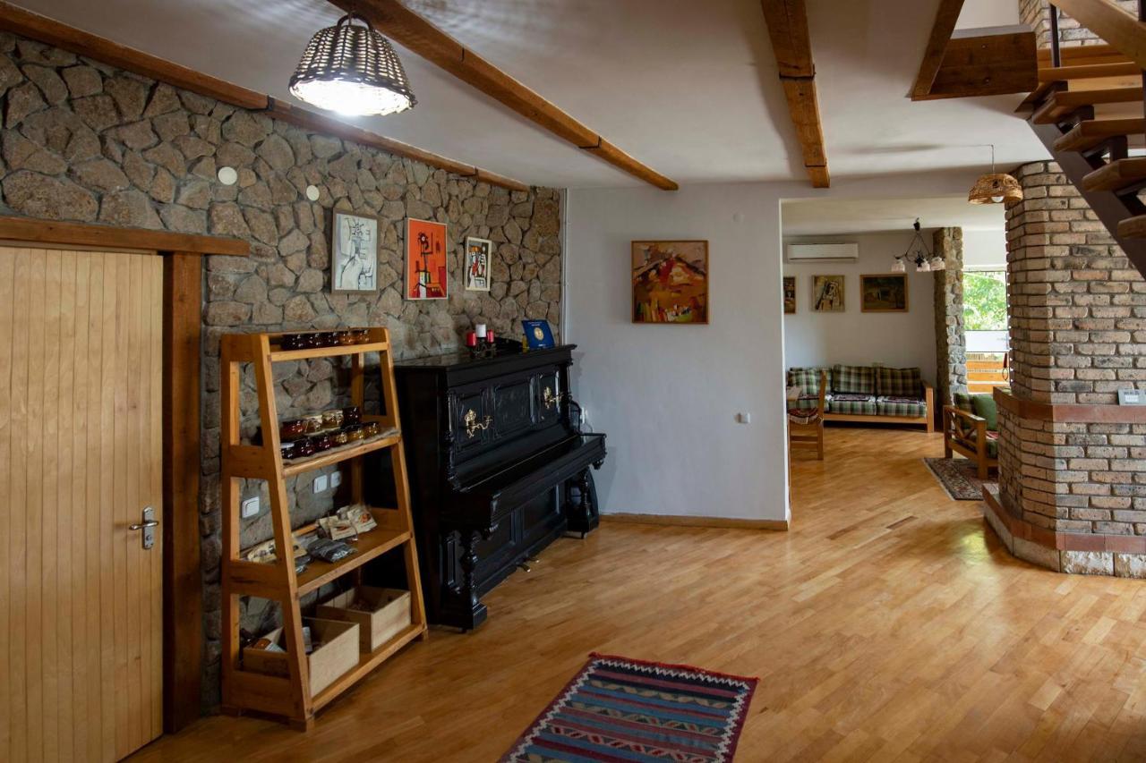 Green Stone Boutique Hotel Yeghegnadzor 외부 사진