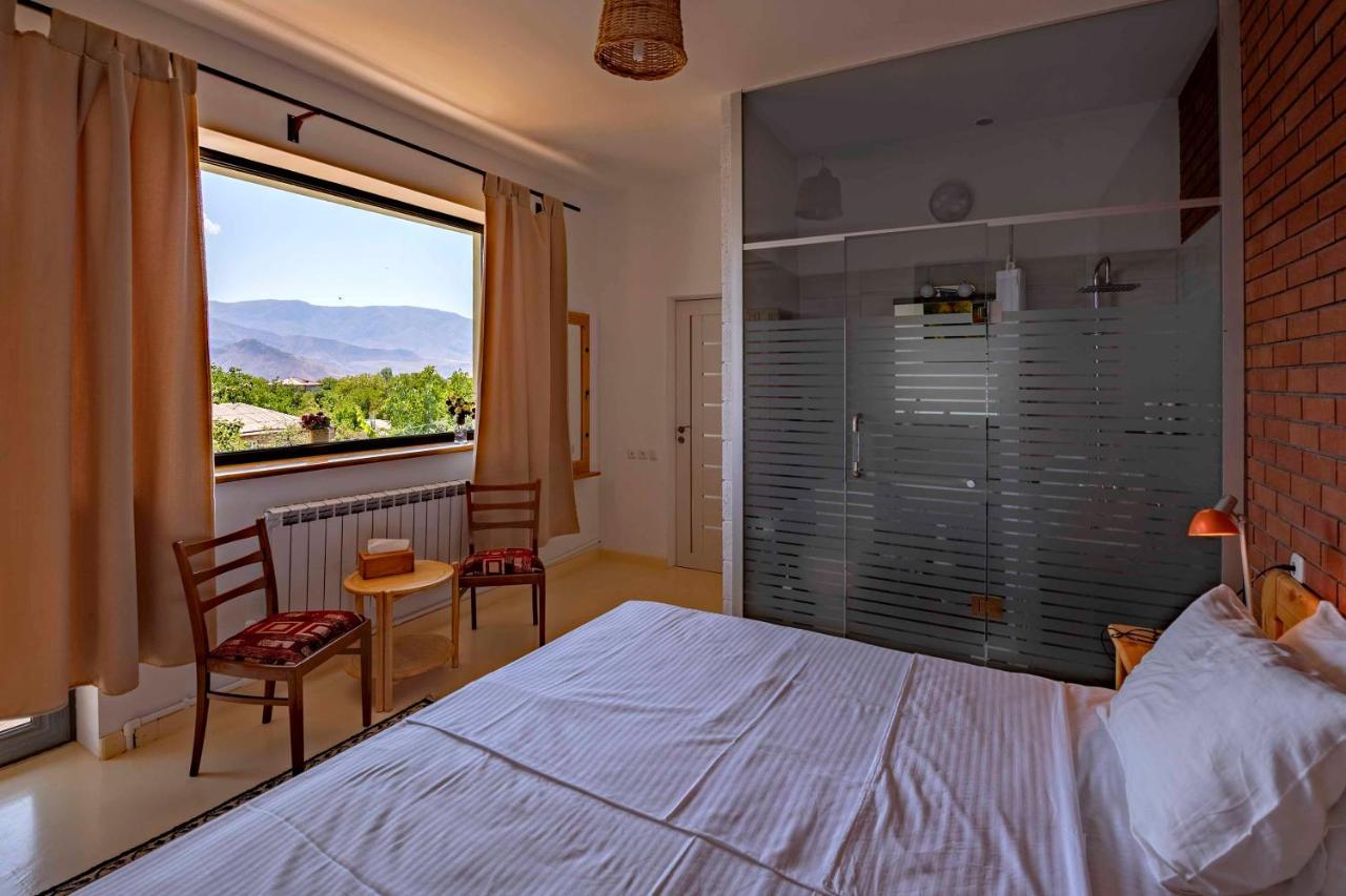 Green Stone Boutique Hotel Yeghegnadzor 외부 사진
