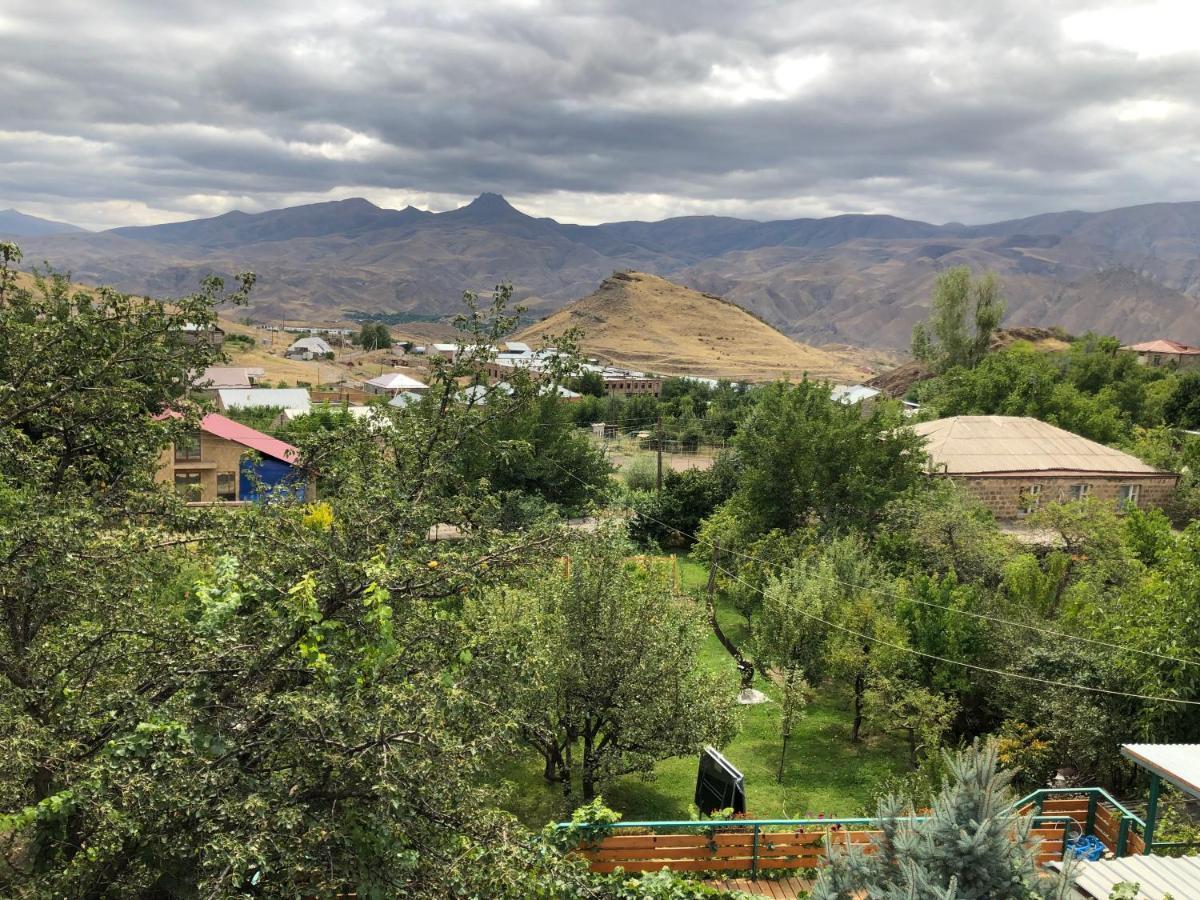 Green Stone Boutique Hotel Yeghegnadzor 외부 사진